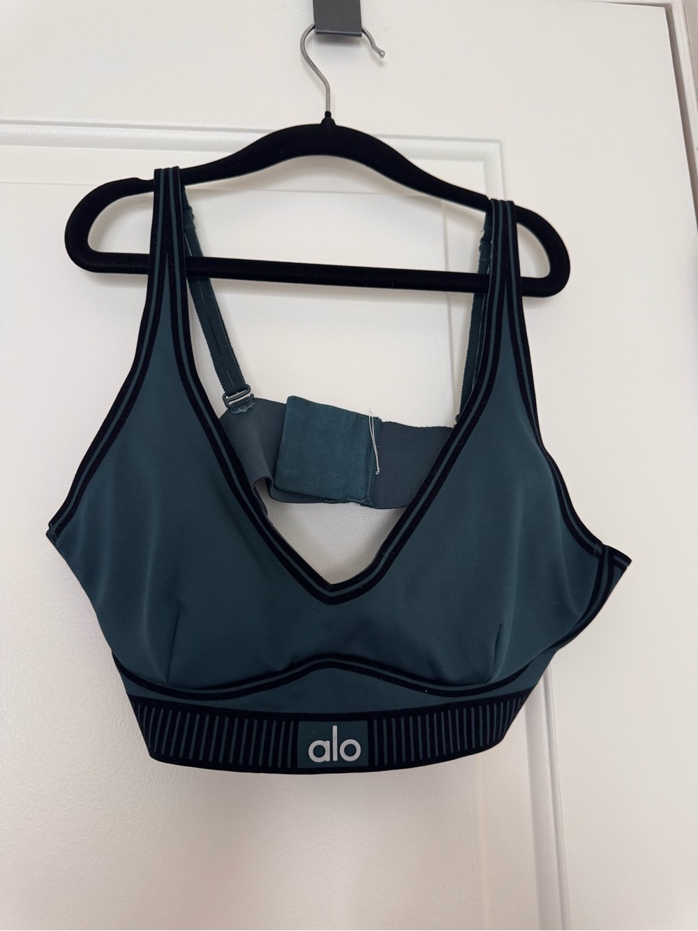 ALO Yoga Teal V-Neck Strappy Sports Bra